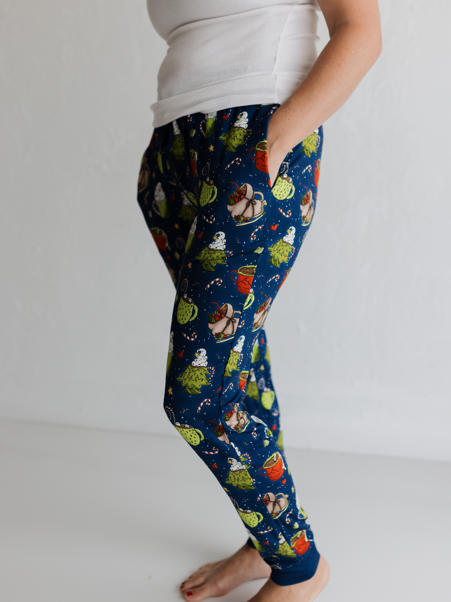 Whoville Holiday Adult Women’s Joggers